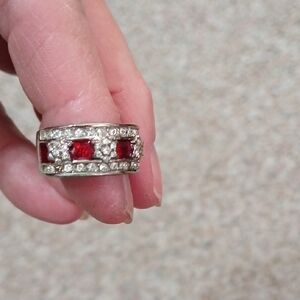 Elegant Silver and Red Gemstone Ring